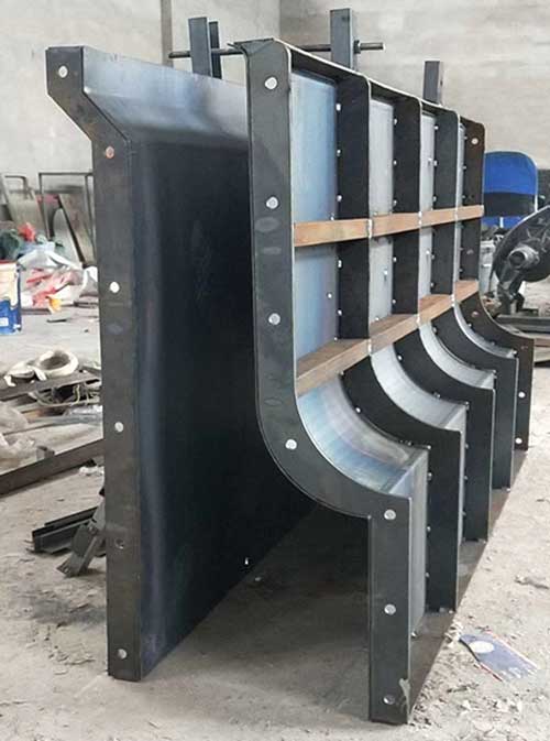 公路防撞墙模具